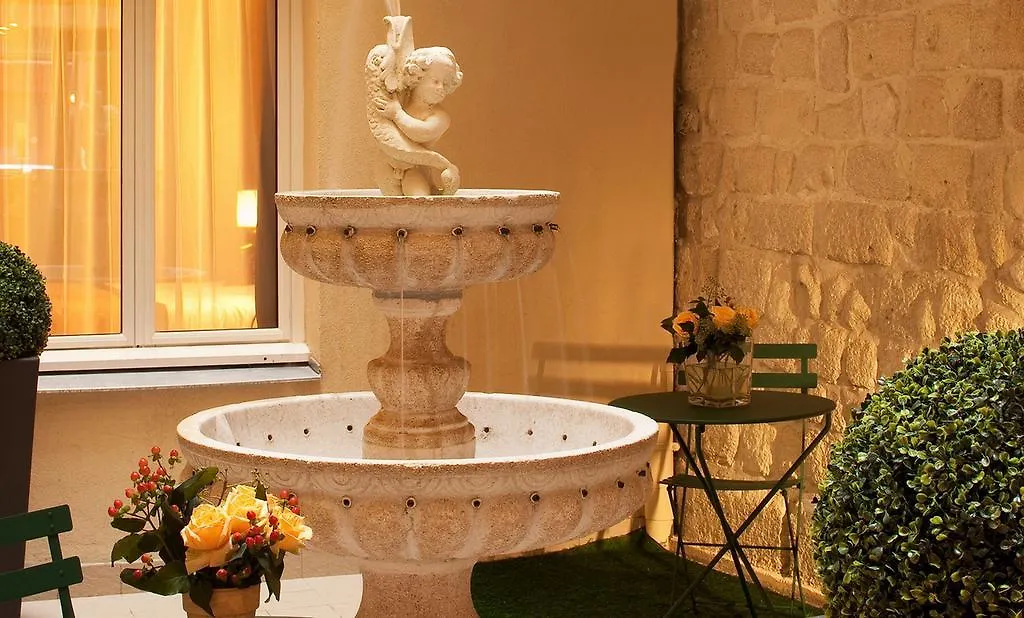 85 Saint Honore Hotel Paris