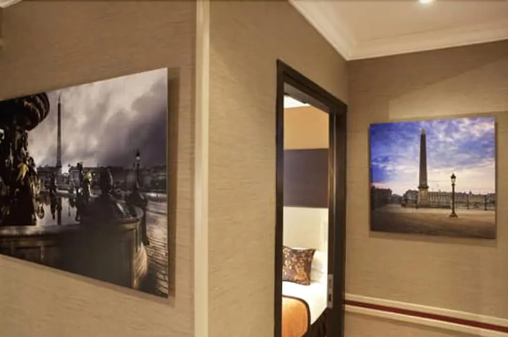 Hotel 85 Saint Honore 3*