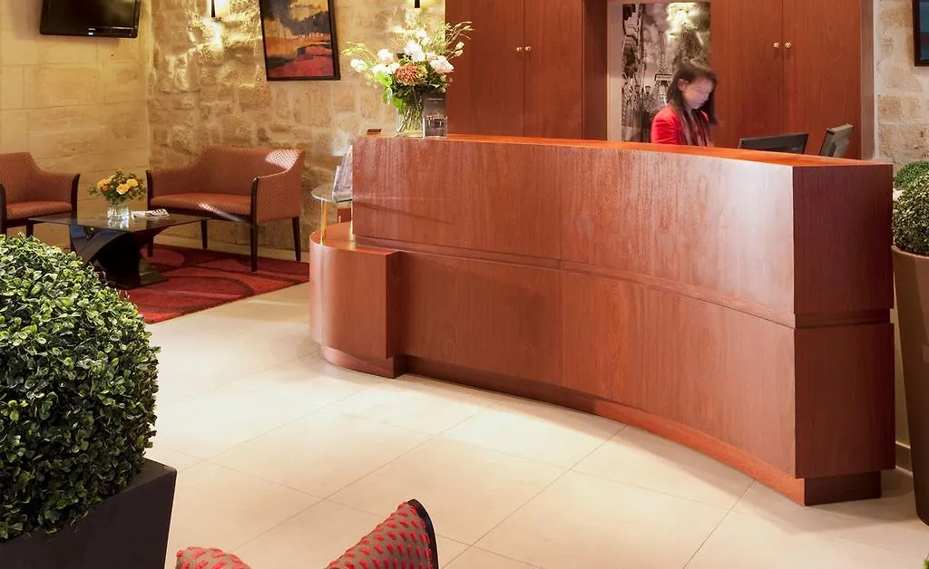 85 Saint Honore Hotell 3*